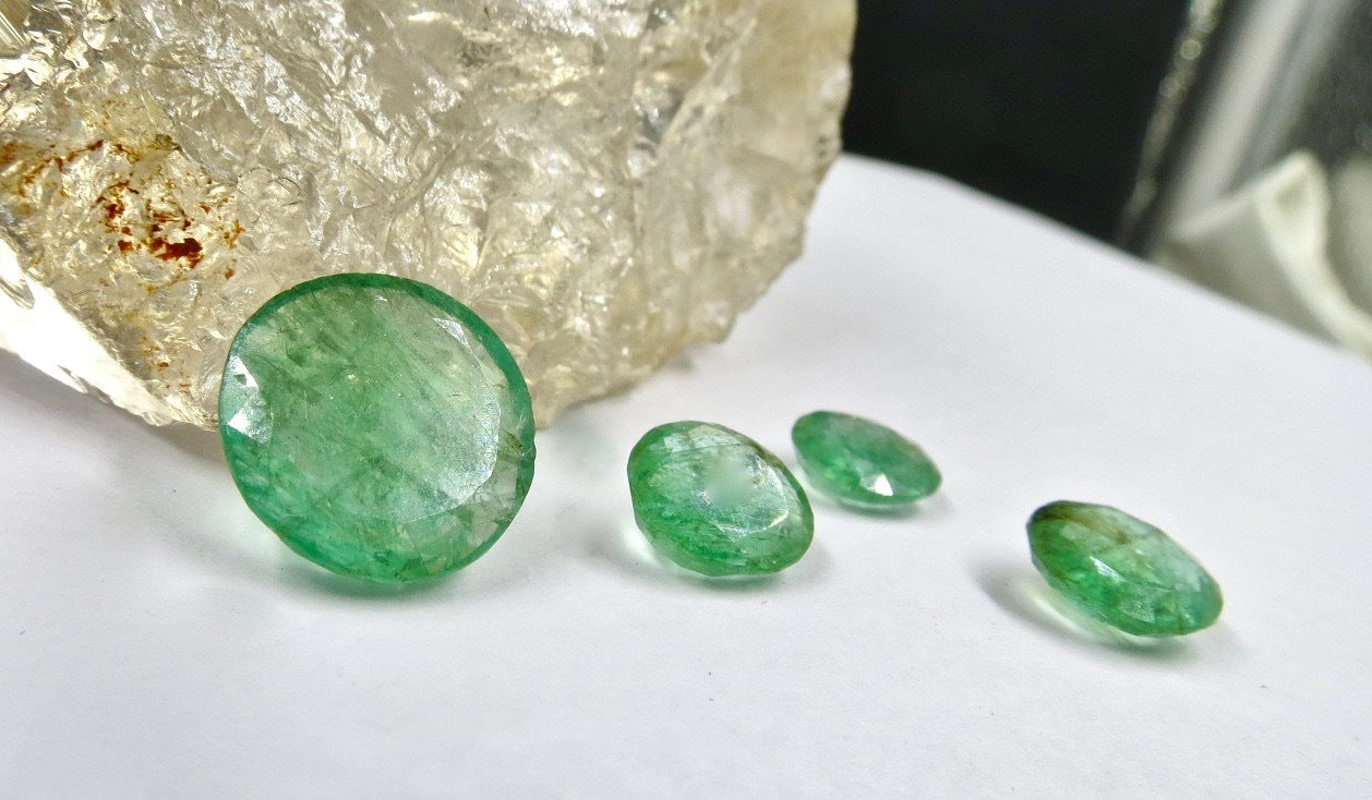 Natural Emerald Round Cut 16.05 Ct Set Earring Ring Pendant Jewelry Design