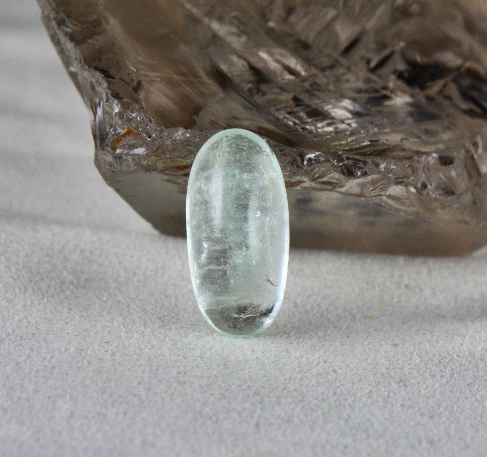 Certified Natural Colombian Beryl Emerald 17.63 Ct Oval Cabochon Ring Pendant