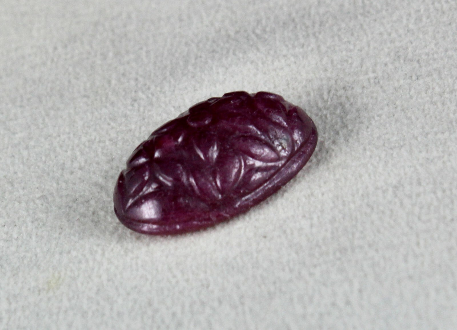 Certified Natural Ruby 45.57ct Carved Oval 26mm Loose Gemstone Pendant Ring