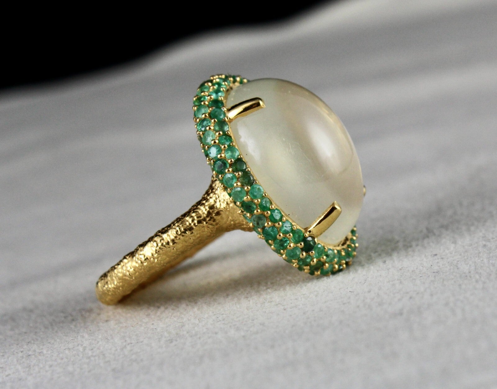 Certified Natural Moonstone 109ct Cabochon Emerald Sterling Silver Gemstone Ring