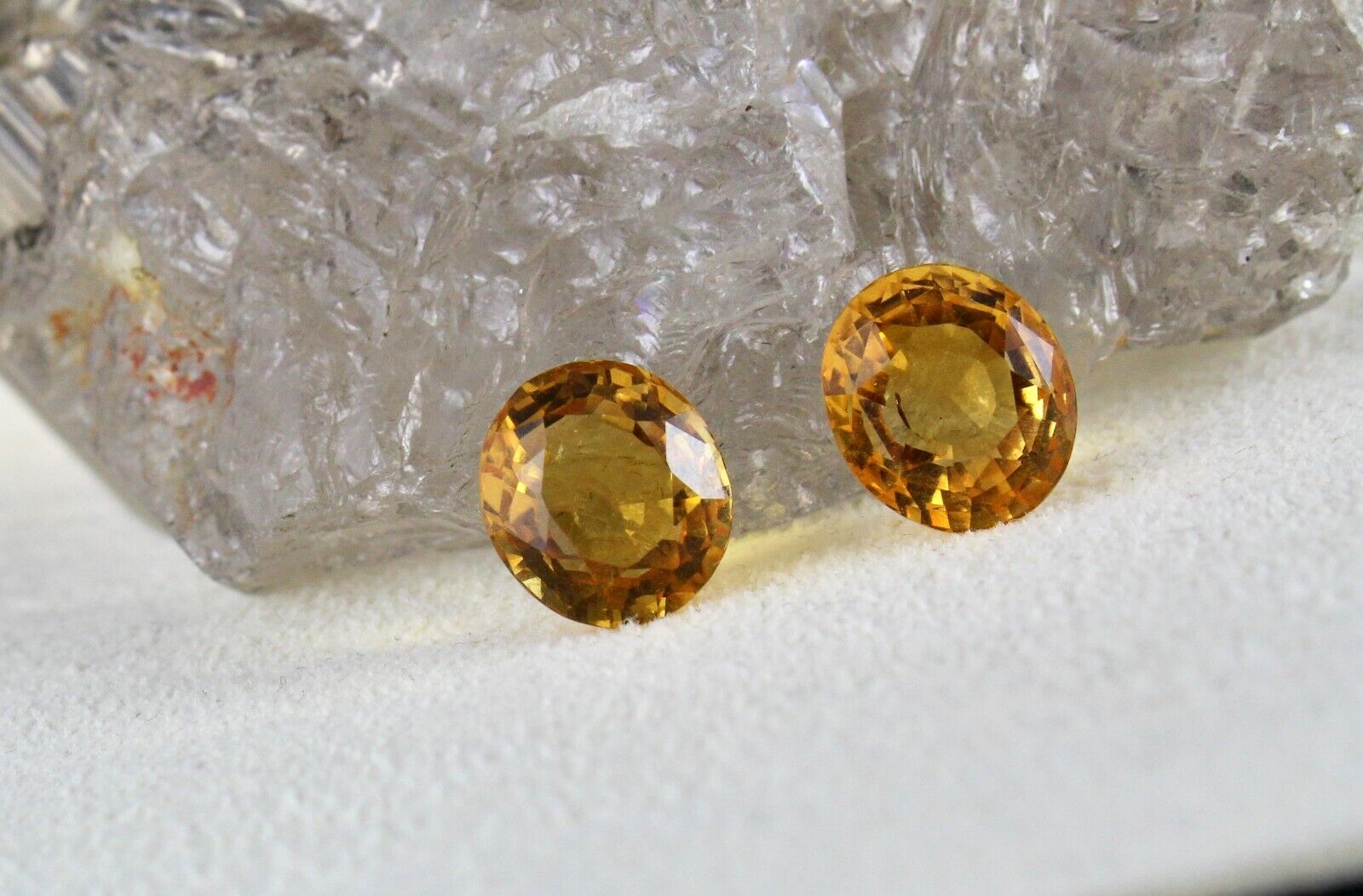 Yellow Citrine Gemstone Oval Shape 3 Pcs 18.26 Carats Excellent Earring Pendant