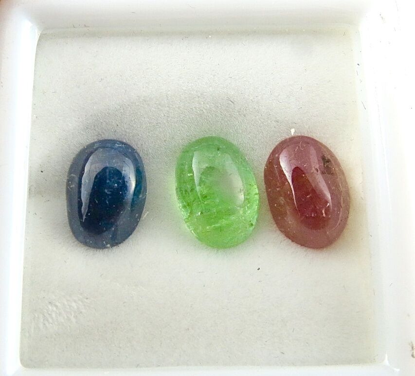 EXCELLENT NATURAL RUBIES EMERALD BLUE SAPPHIRE CABOCHON OVAL 16.16 CTS GEMSTONE