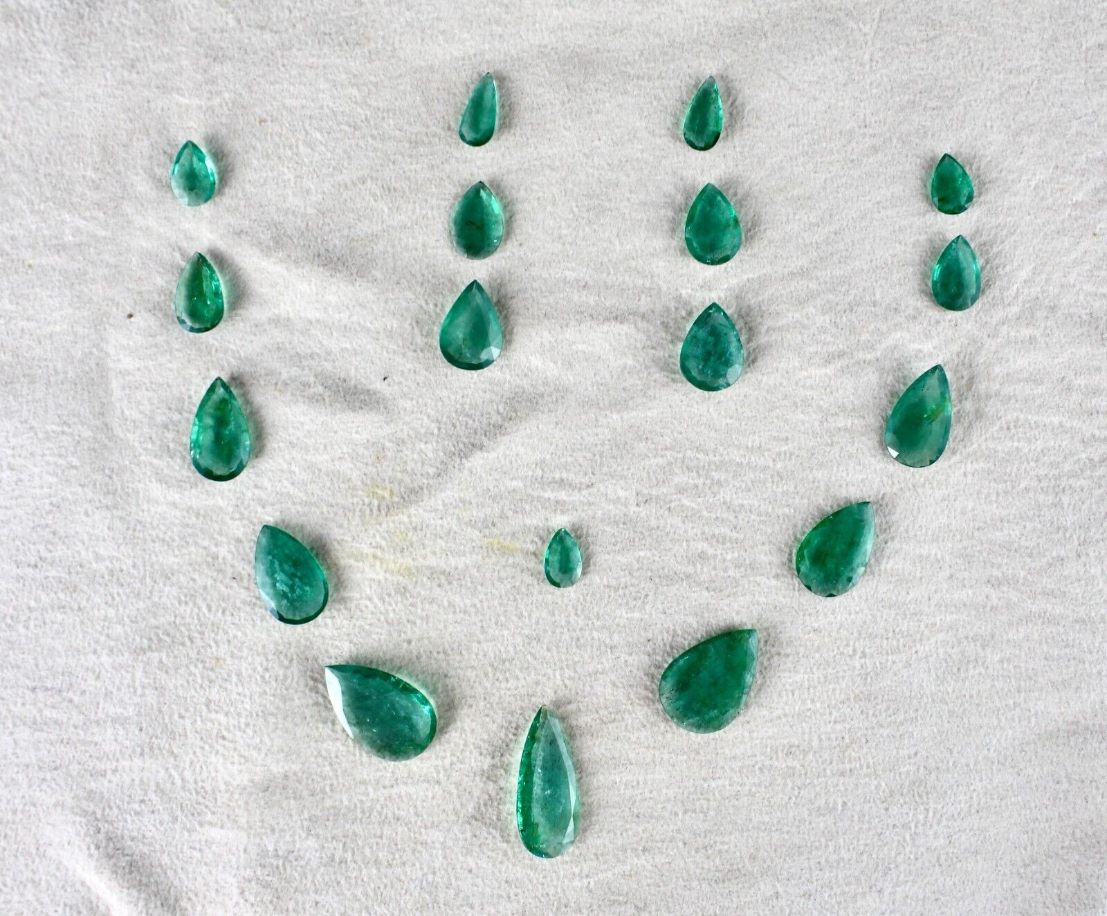 NATURAL ZAMBIA EMERALD PEAR CUT 18 PCS 31.77 CTS LOOSE GEMSTONE RING EARRING SET