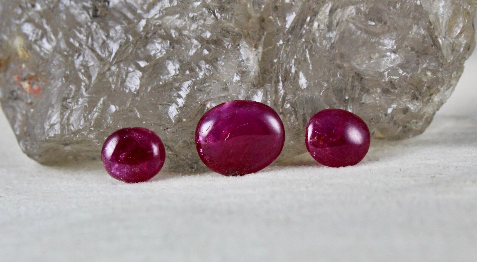 BURMA NATURAL RUBY OVAL CABOCHON 8.02 CTS LOOSE GEMSTONE FOR 3 STONE RING DESIGN