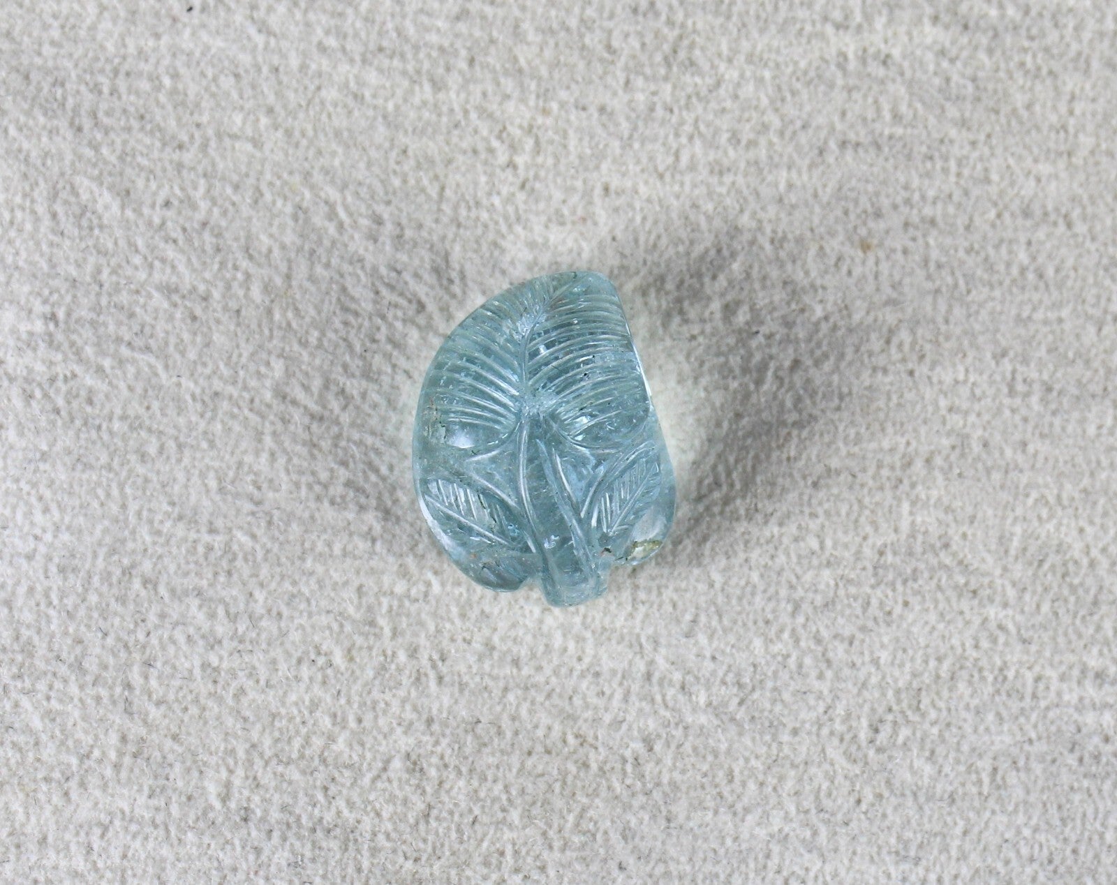 Natural Blue Aquamarine 12.15 Ct Carved Leaf Gemstone Classic Pendant Ring