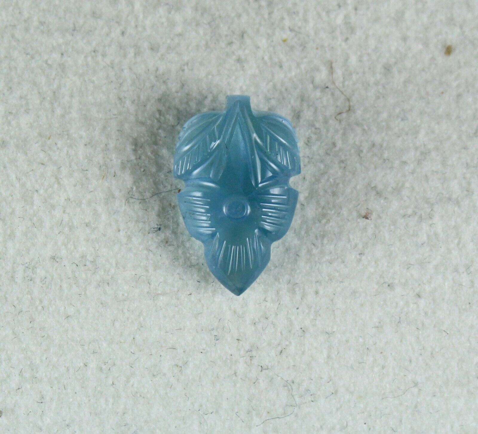 CLASSIC NATURAL BLUE AQUAMARINE CARVED LEAF 3.84 CARATS GEMSTONE PENDANT RING