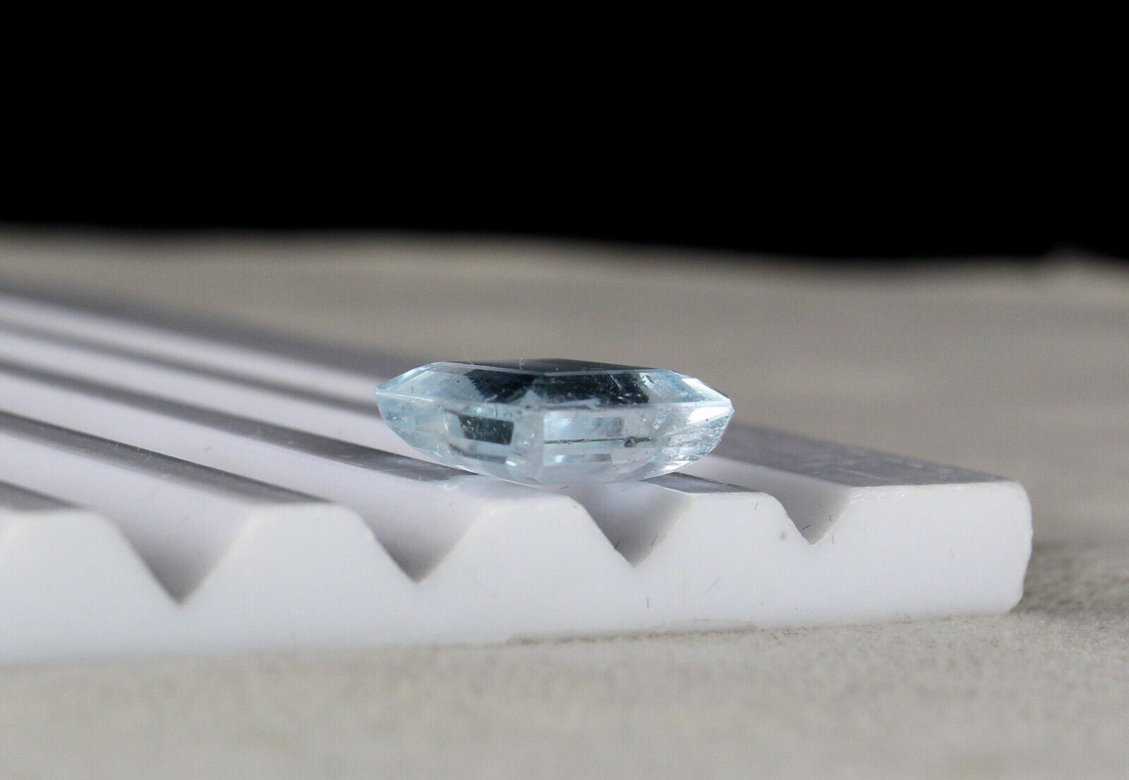 NATURAL BLUE AQUAMARINE SQUARE CUT 12.54 CARATS GEMSTONE FOR RING PENDANT