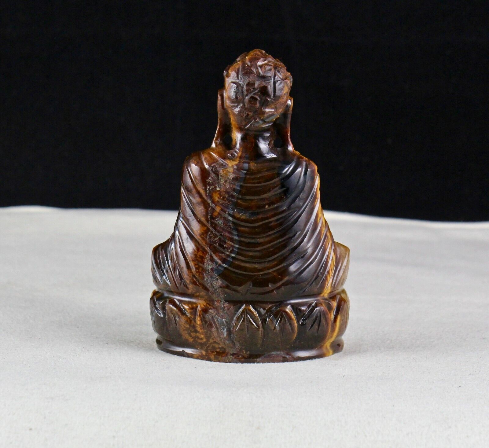 SPIRITUAL NATURAL TIGER EYE 930 CARATS GEMSTONE BUDDHA STATUE FOR HOME DECOR