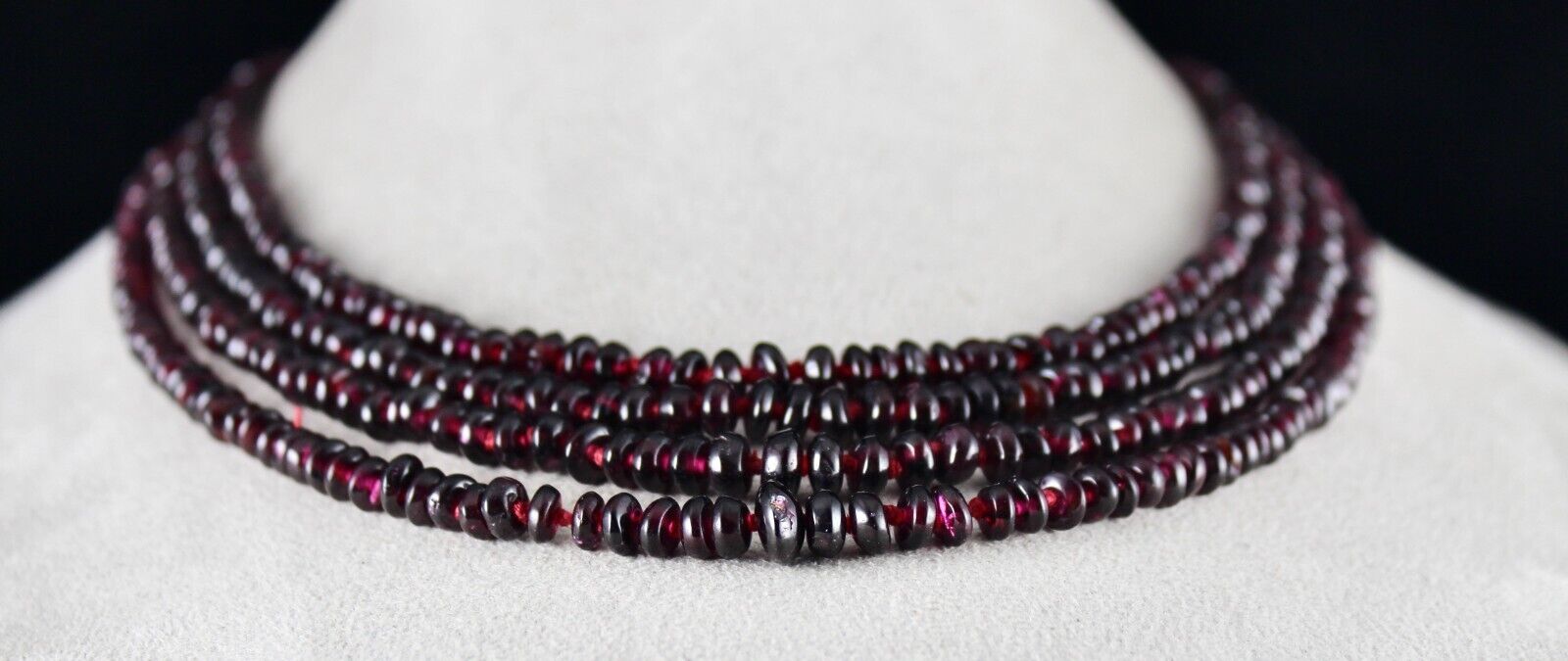 NATURAL GARNET BEADS BUTTON 4 LINE 575 CARATS SEMI PRECIOUS GEMSTONE NECKLACE