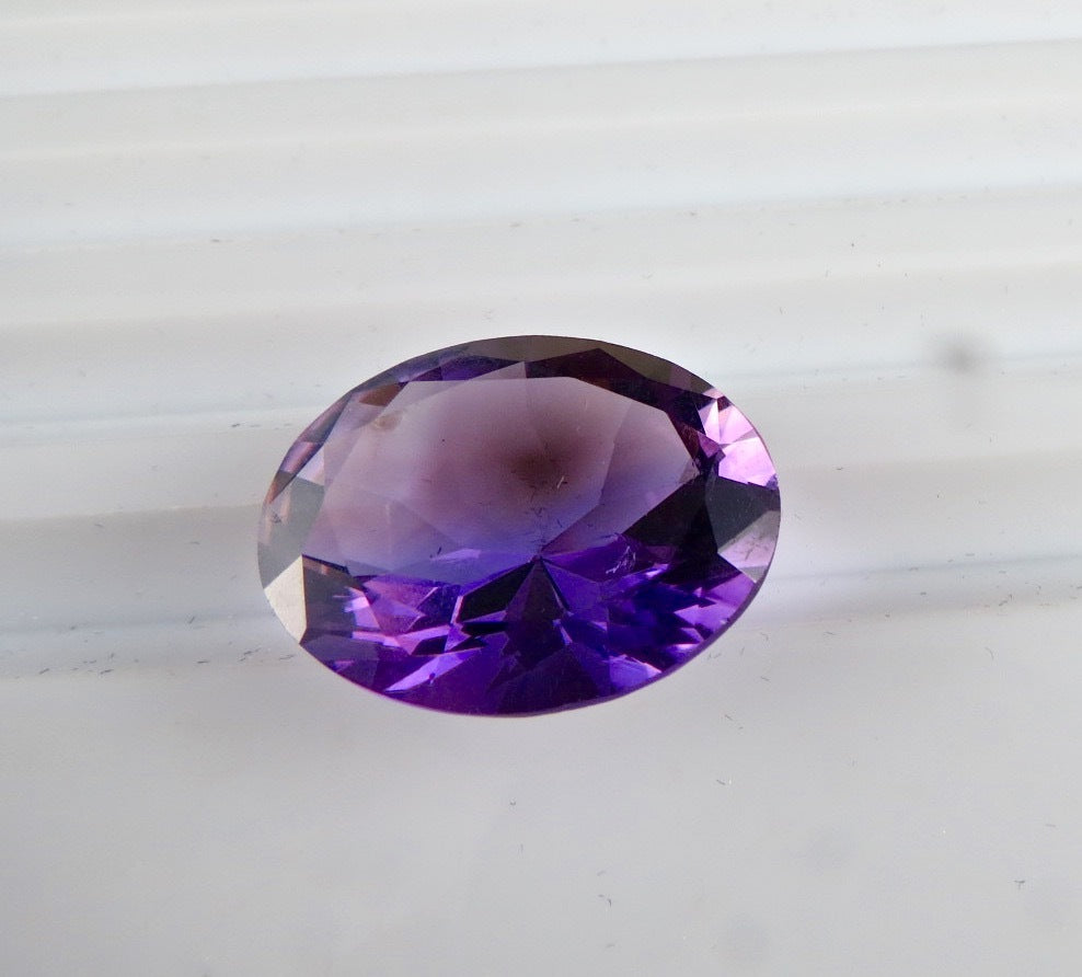 Natural Amethyst 23.35 Ct Oval Cut 23mm Purple Gemstone For Pendant/ring