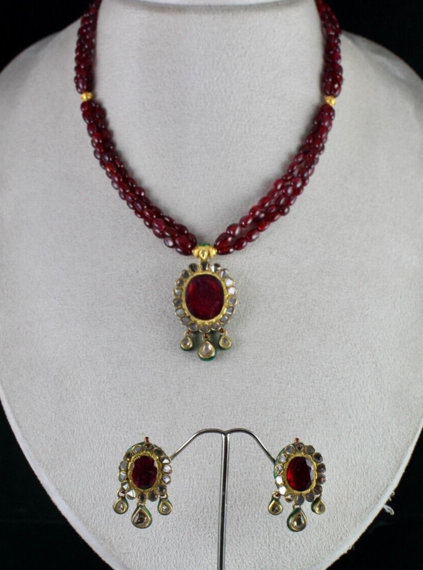 ANTIQUE OLD JADAU DIAMOND 18K GOLD OVAL PENDANT EARRING SET WITH SPINEL BEADS