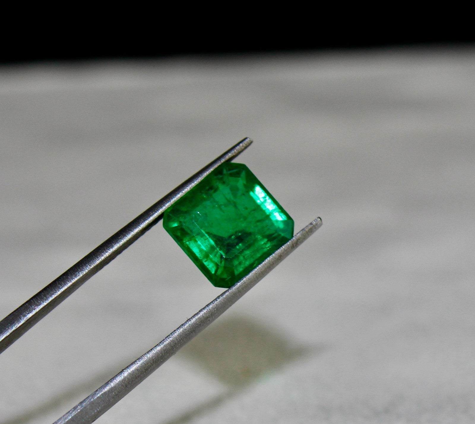 Certified Natural Emerald 4.99 Ct Octagon Cut Loose Gemstone for Ring Pendant