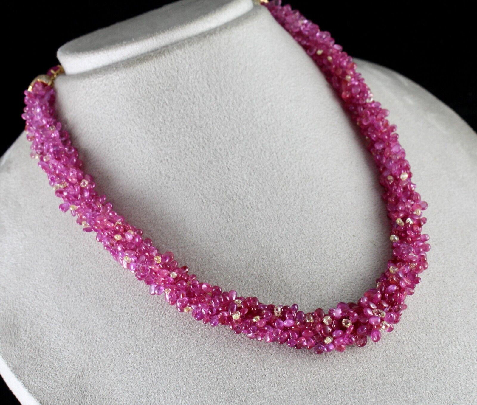 RARE NATURAL BURMESE RUBY DIAMOND BRIOLETTE CABOCHON 18K GOLD IMPORTANT NECKLACE