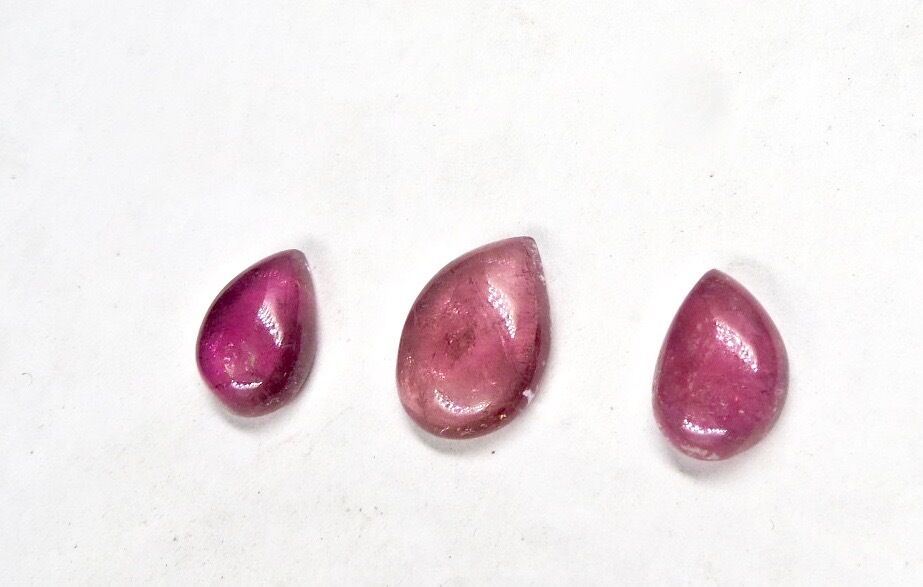 NATURAL TOURMALINE RUBELLITE CABOCHON PEAR 3 PCS 22.10 CTS GEMSTONE DESIGNER SET