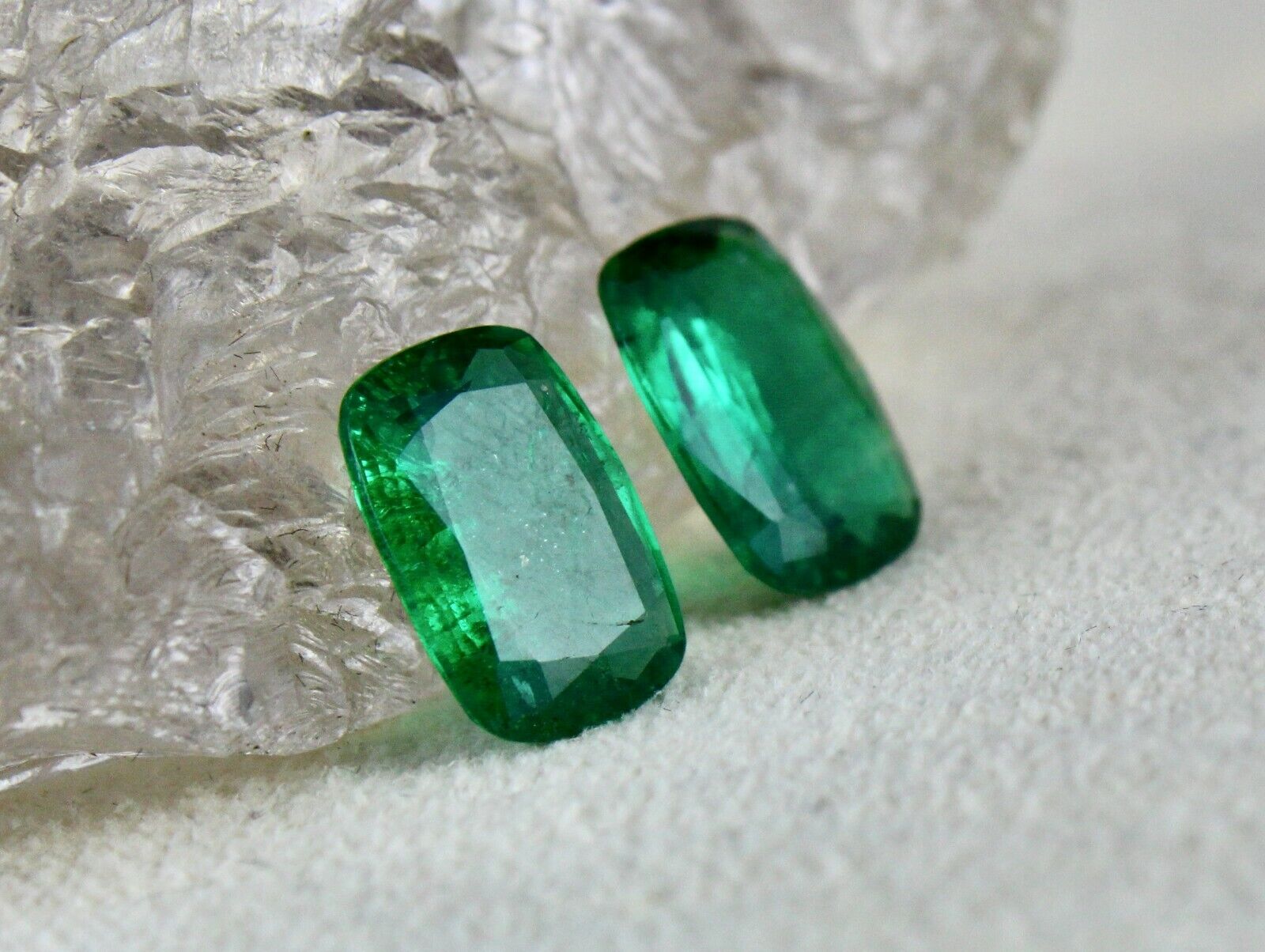 GTL CERTIFIED NATURAL ZAMBIAN EMERALD CUSHION CUT PAIR EARRING 5.12 CTS GEMSTONE