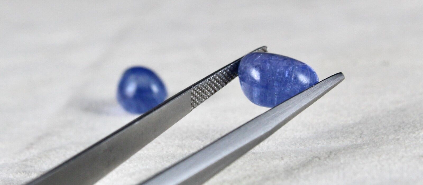 NATURAL BURMESE BLUE SAPPHIRE 13.85 CT LONG OVAL CABOCHON GEMSTONE PAIR EARRING