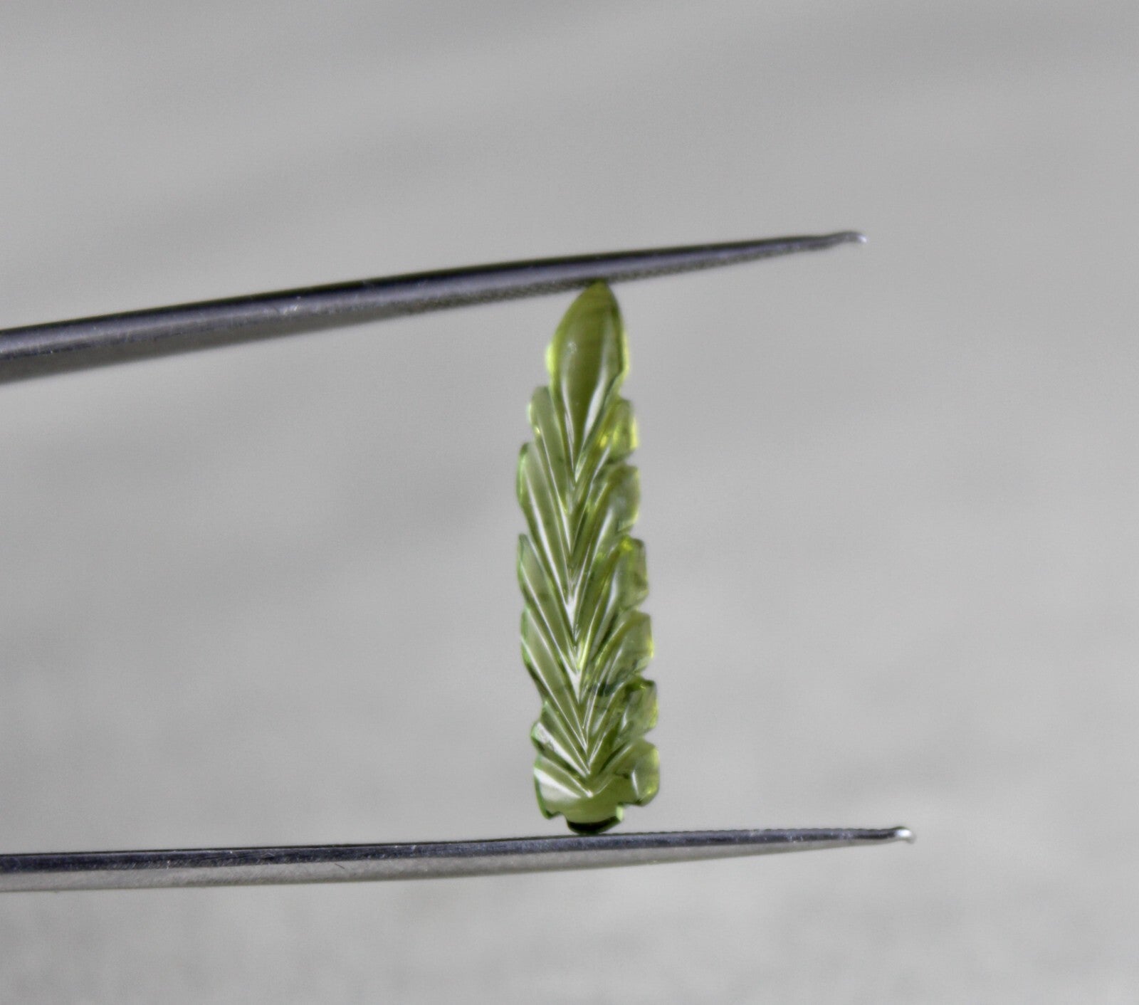 Natural Carved Multi Colour Tourmaline 5.98 Ct Leaf Gemstone For Designing