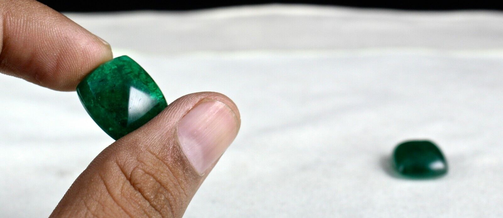 18X16 MM NATURAL ZAMBIAN EMERALD SUGARLOAF CABOCHON 44.51 CARAT GEMSTONE EARRING