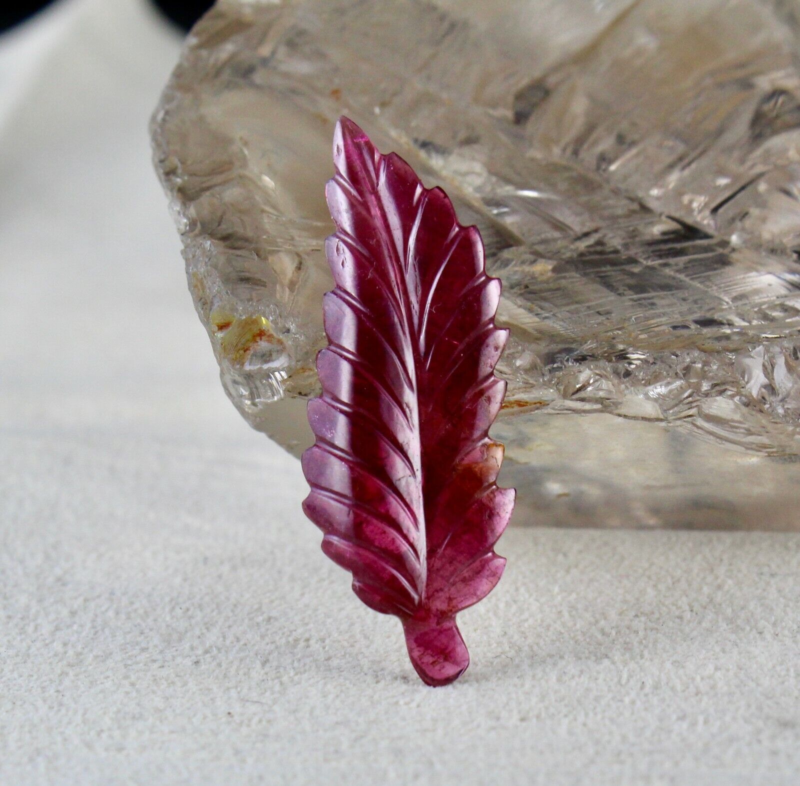 NATURAL PINK TOURMALINE CARVED LEAF 14.63 CARATS GEMSTONE FOR DESIGNING PENDANT