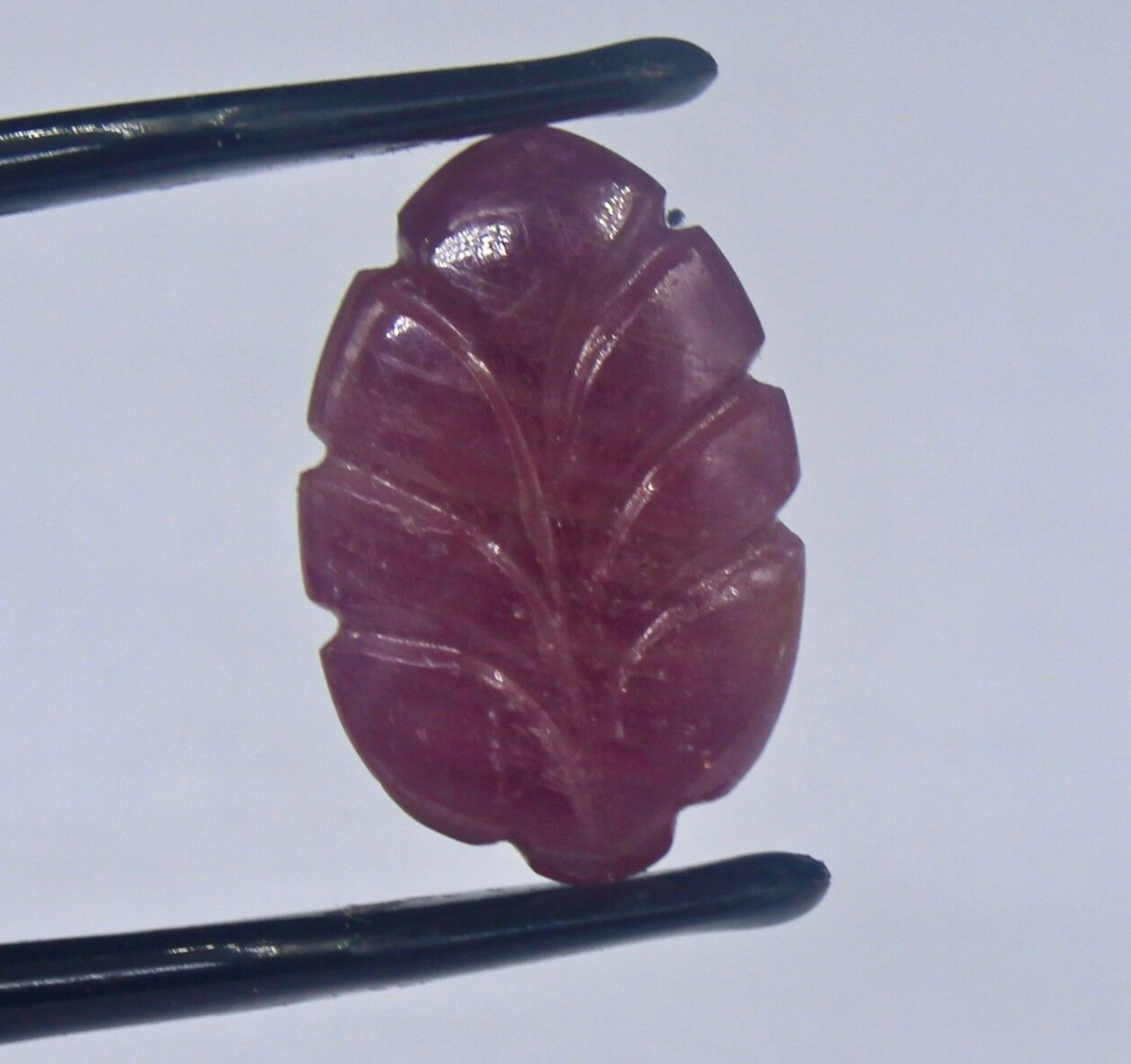 Natural Untreated Ruby Carved Leaf Gemstone 6.96 Ct For Ring Pendant Wedding