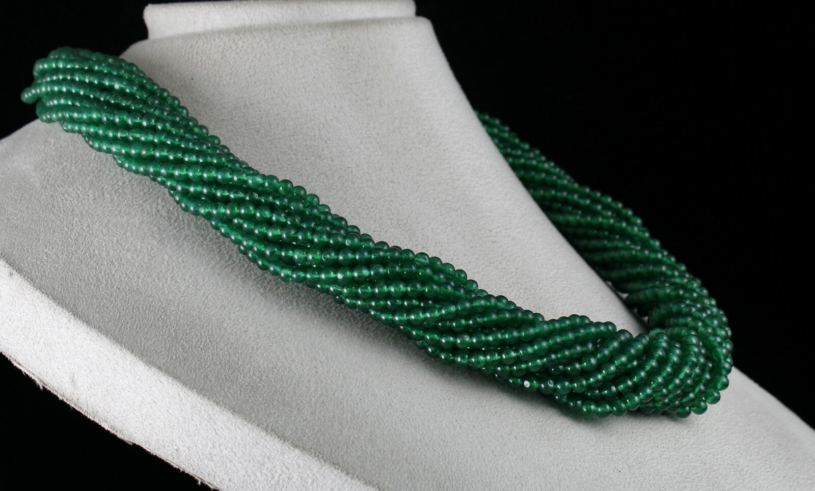 Emerald Colour Green Quartz 15l Necklace Aventurine 1175 Cts Round Beads