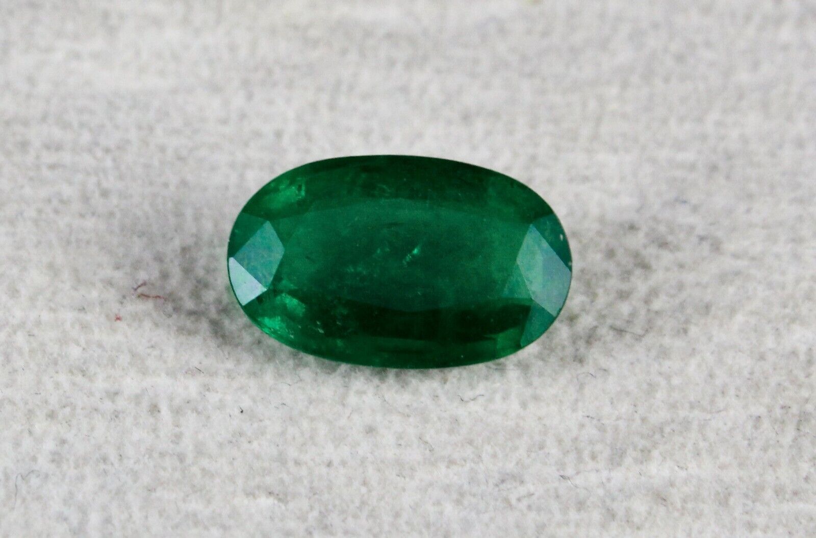 Natural Emerald Oval Cut 14X9mm 5.20 Ct Loose Green Gemstone Design Ring Pendant