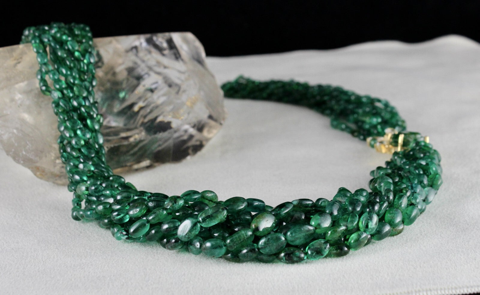 Certified Vintage Natural Emerald 673ct Beaded Natural Diamond 18k Gold Necklace