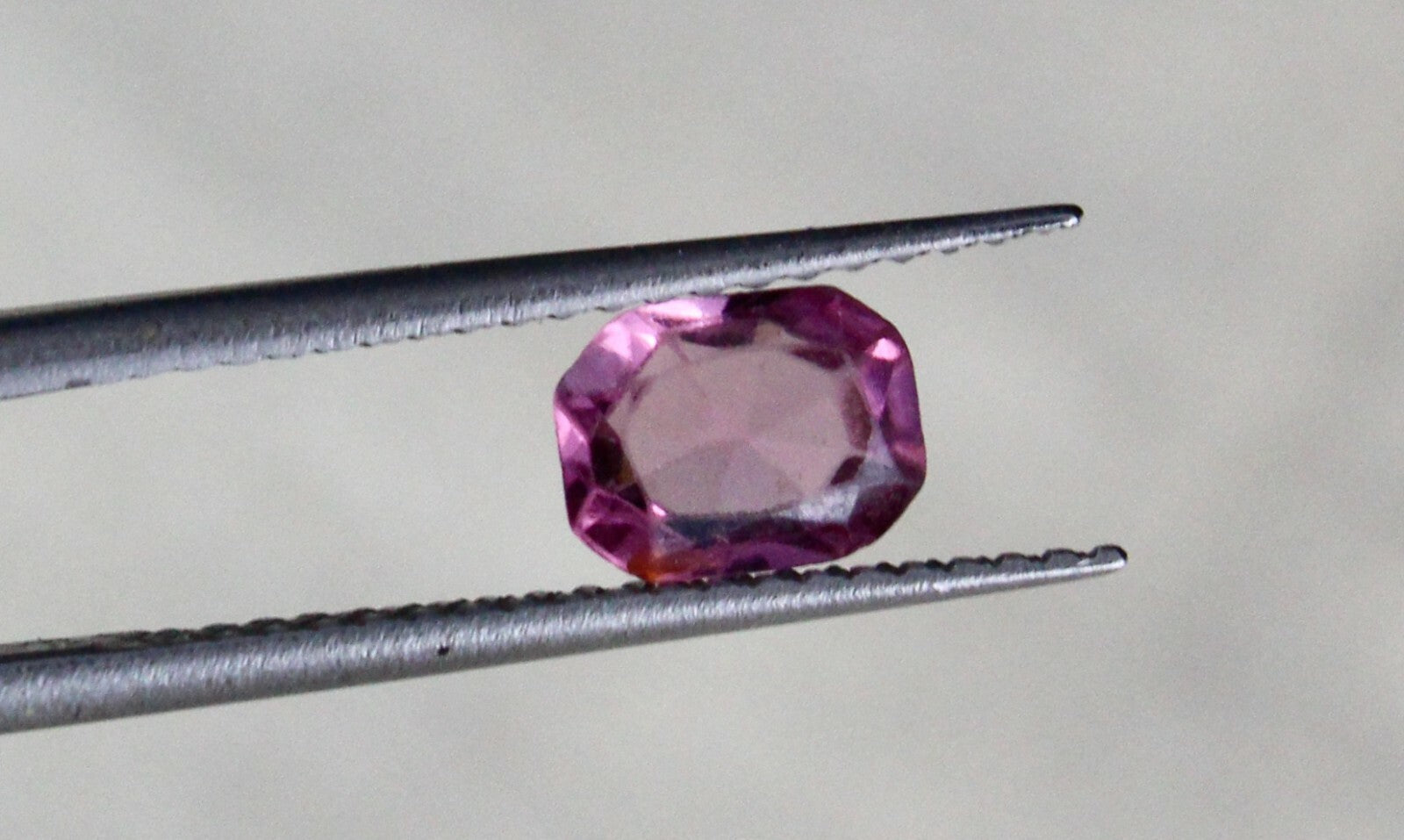 Certified Natural Old Spinel 10.95ct Cushion Cut 15pcs Bracelet Set