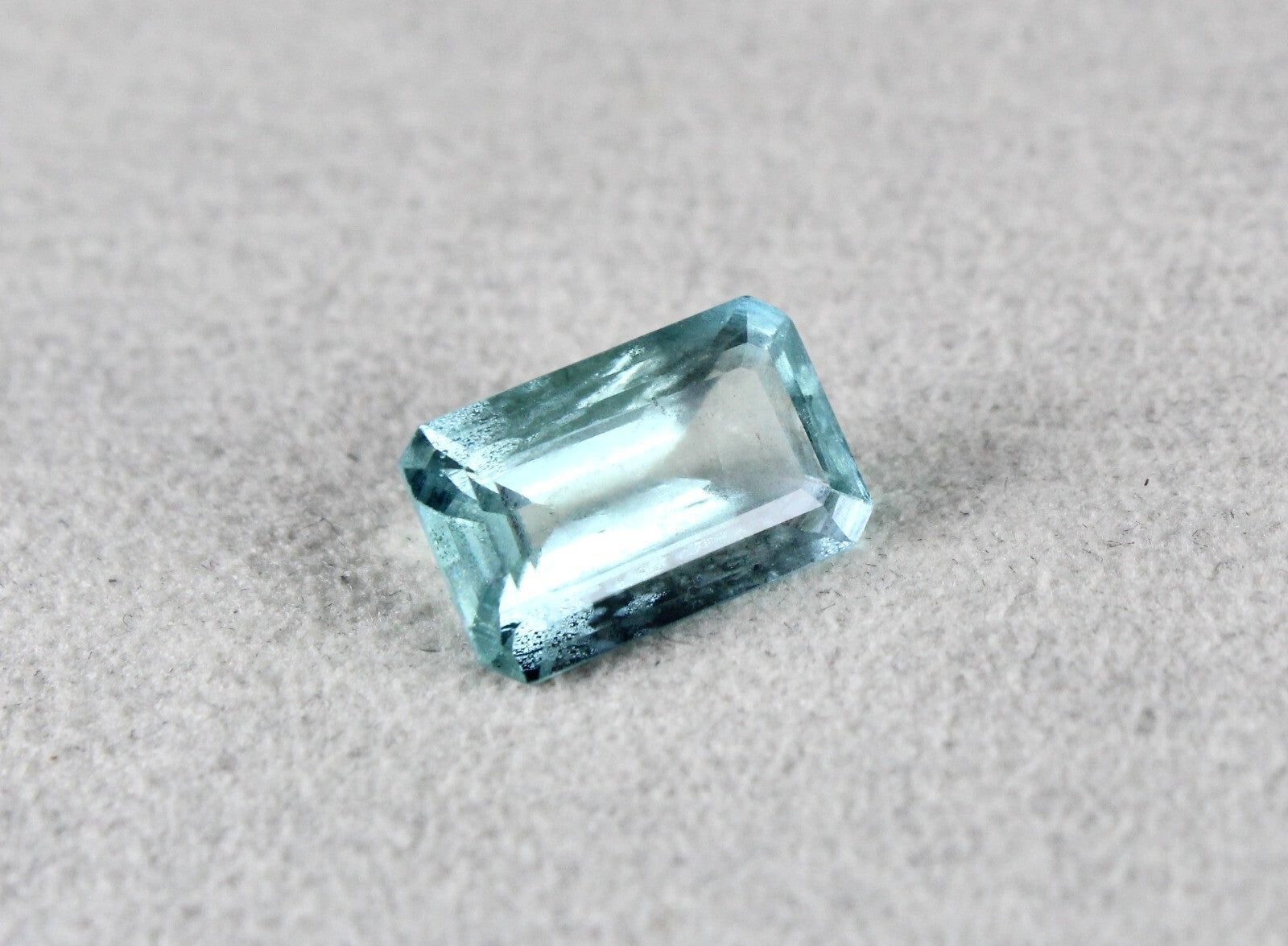 Certified Natural Blue Aquamarine 4.67ct Octagon Loose Gemstone For Ring Pendant
