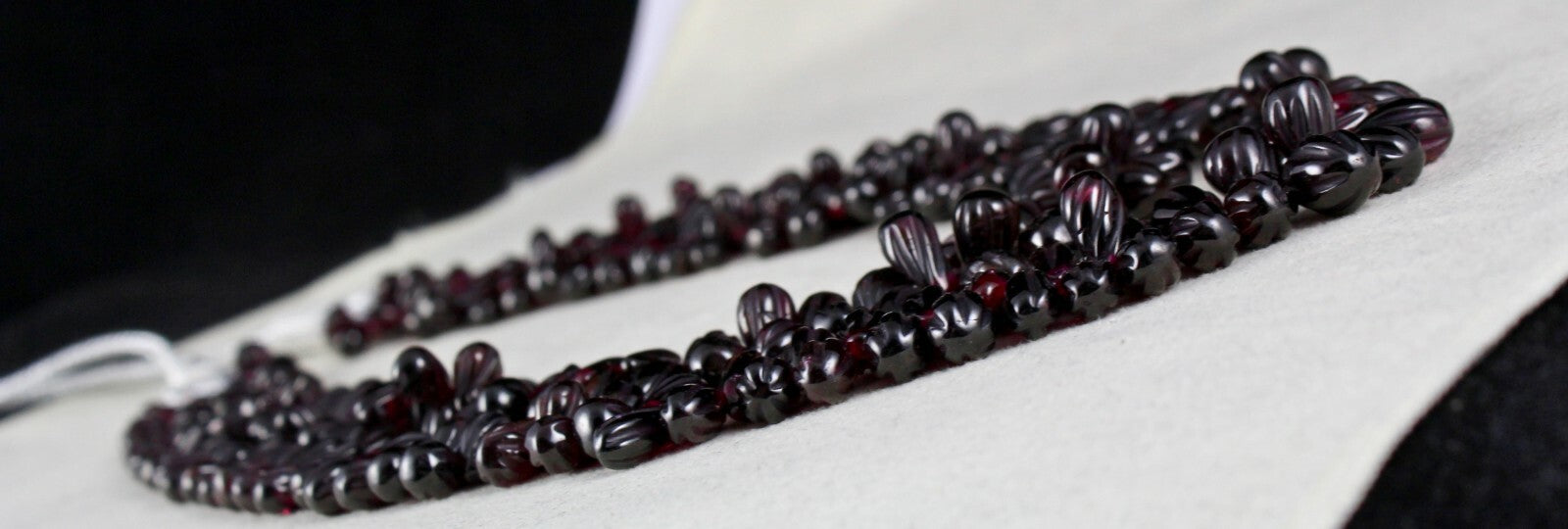 Natural Red Garnet Beads Carved Tear Drops 664 Ct Gemstone Necklace