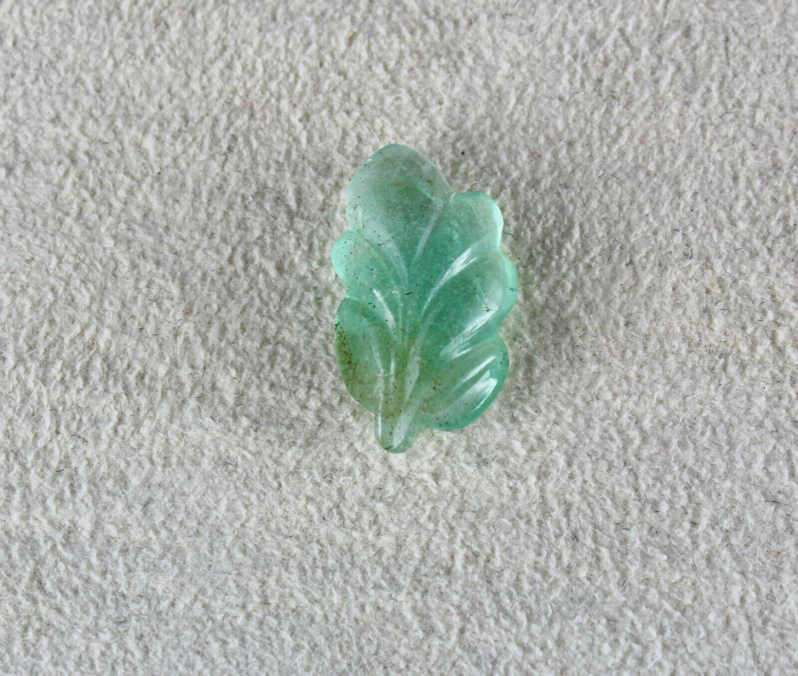 Natural Colombian Emerald Carved Leaf 6.06 Carats Gemstone Ring Pendant Design