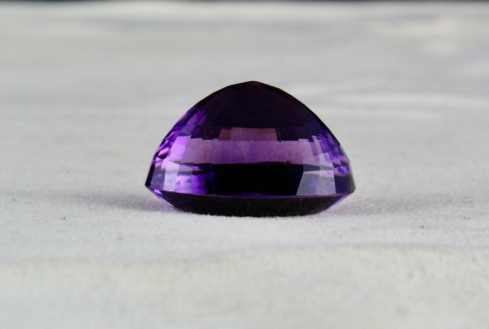 NATURAL PURPLE AMETHYST OVAL CUT 28X19 MM 58.15 CARATS GEMSTONE FOR PENDANT RING