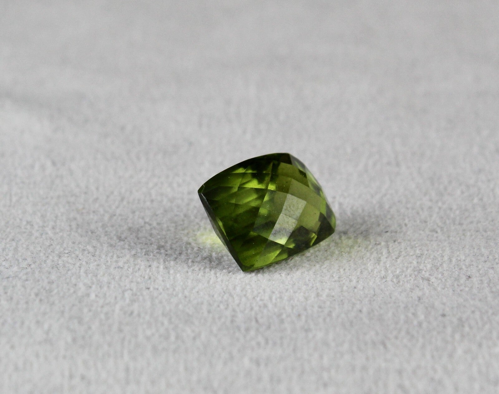 Green Vesuvianite Idocrase Gemstone Ring/pendant Cushion Cut 11.20 Ct