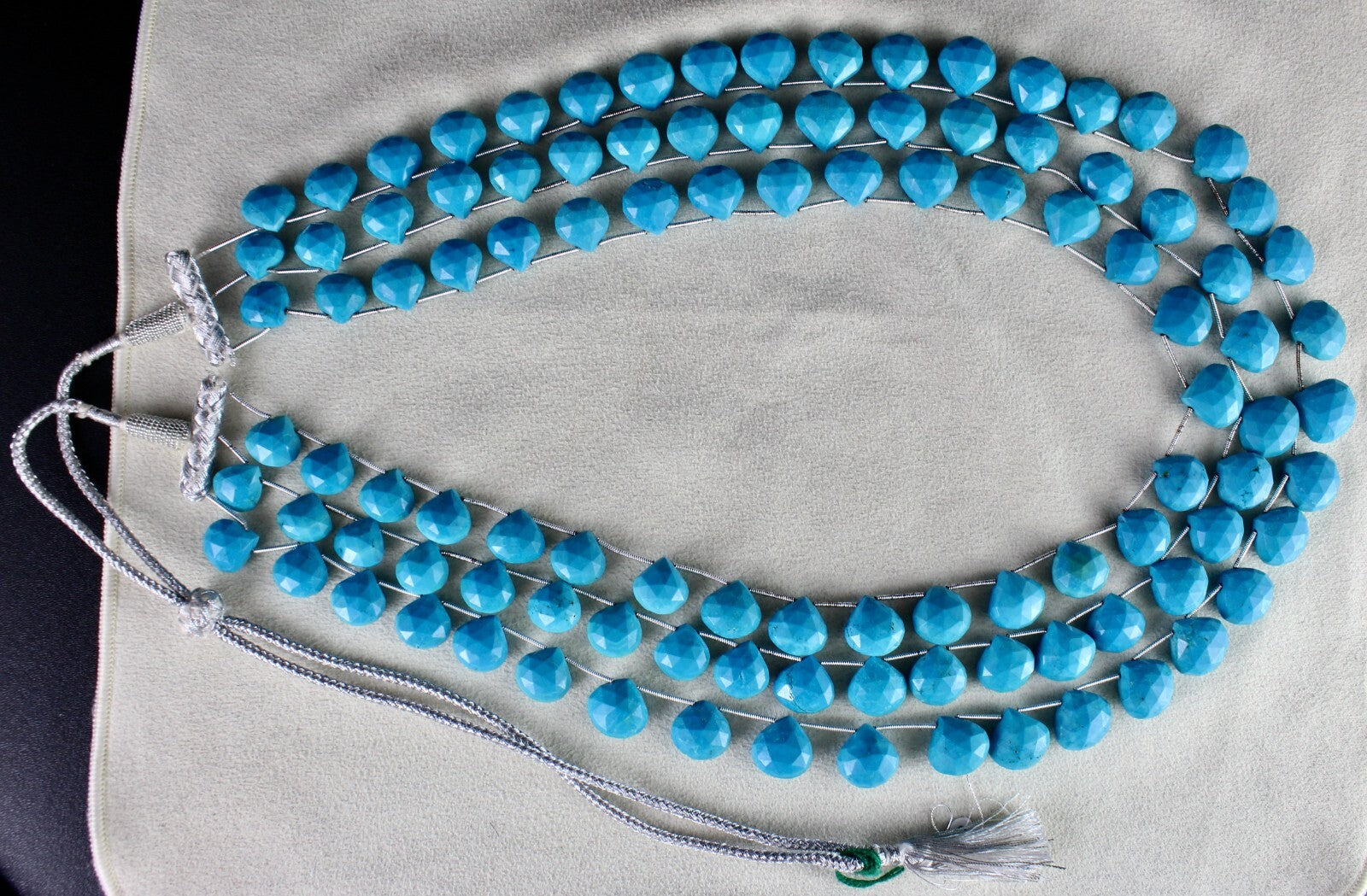 Certified 916 Ct Blue Magnesite Turquoise Beaded Necklace In Sterling Silver