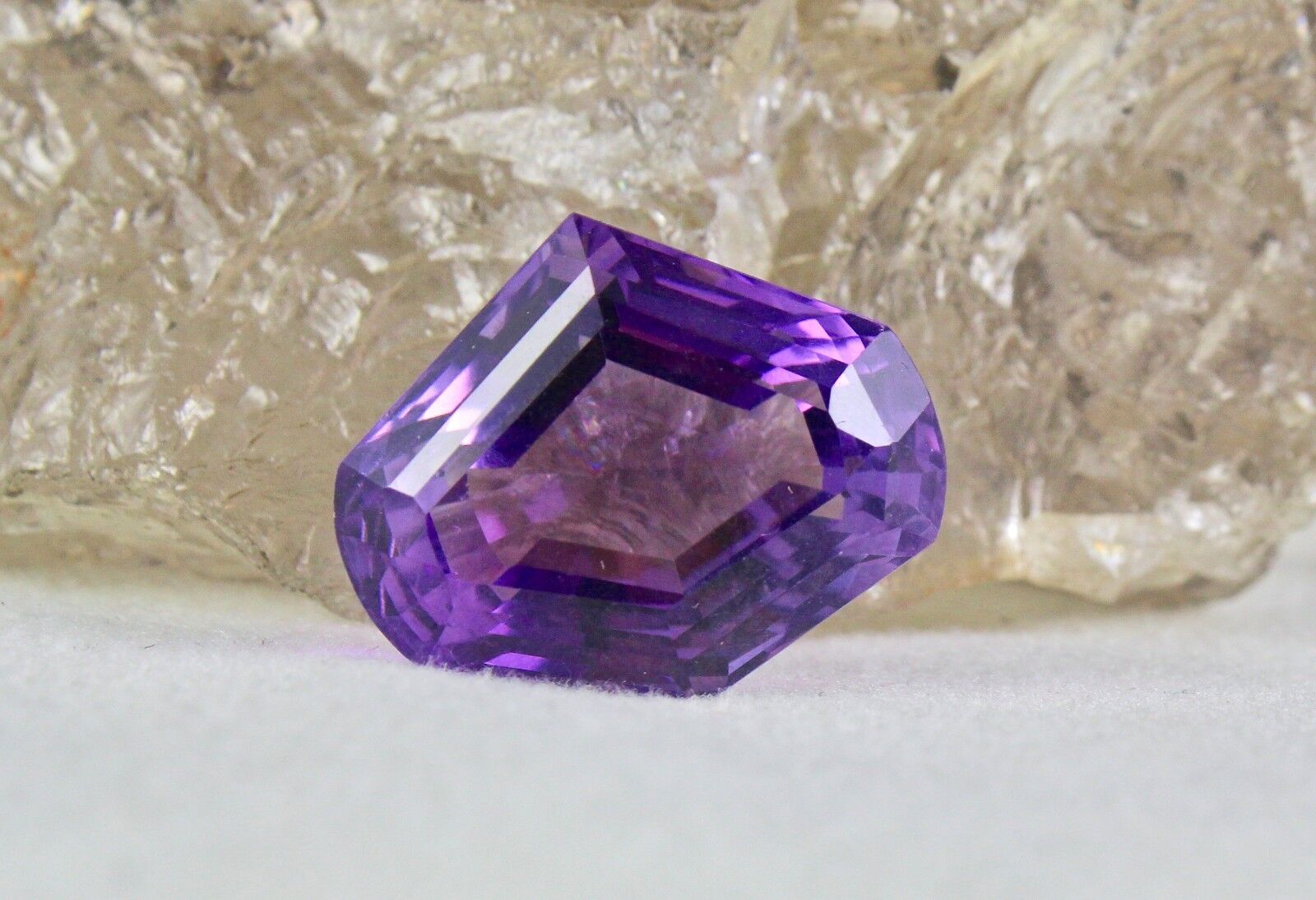 Natural Amethyst Fancy Cut 24.74 Ct Purple Semi Precious Gemstone Ring Pendant