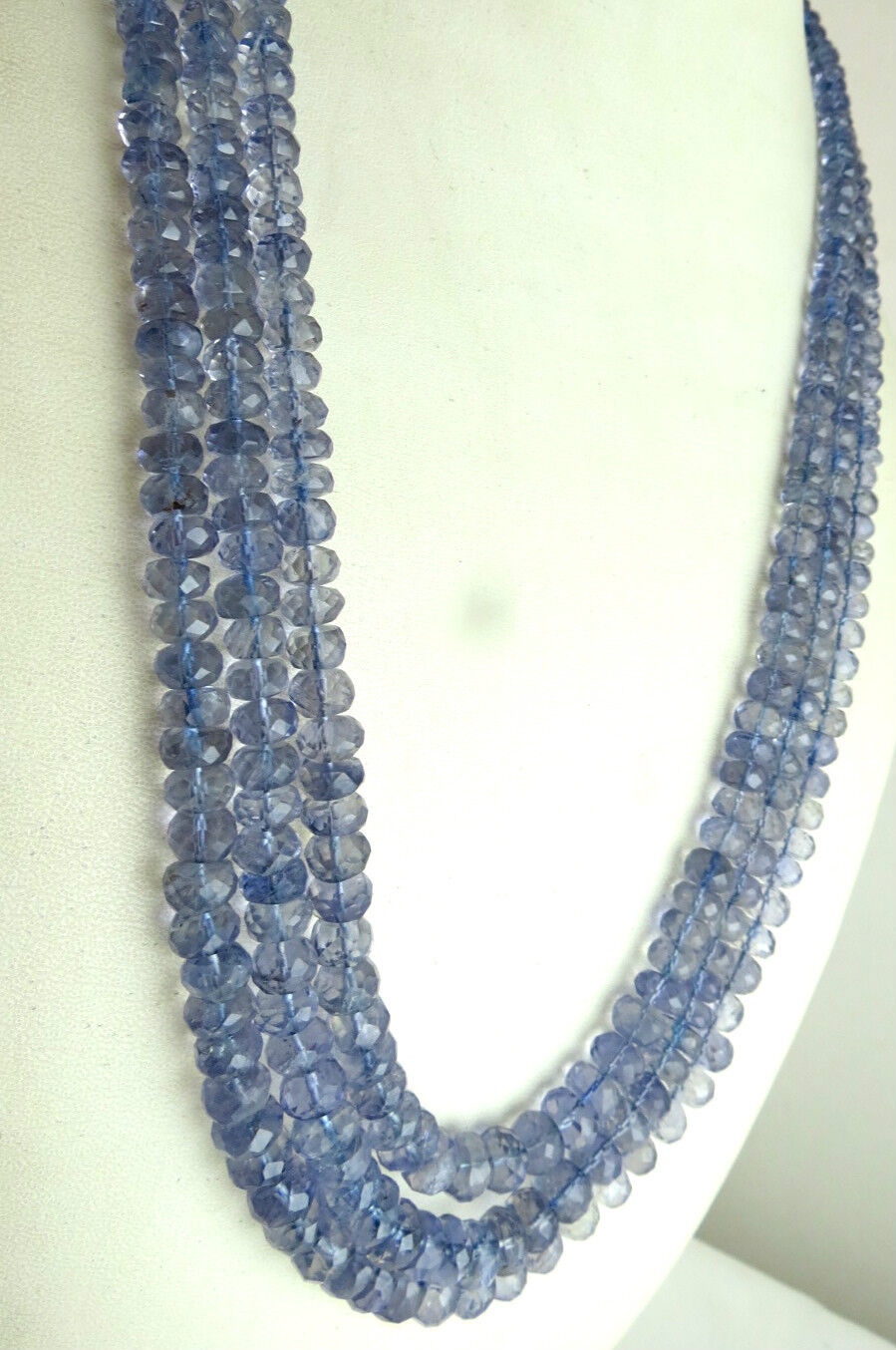 NATURAL BLUE IOLITE BEADS FACETED ROUND 568 CARATS GEMSTONE LADIES NECKLACE 