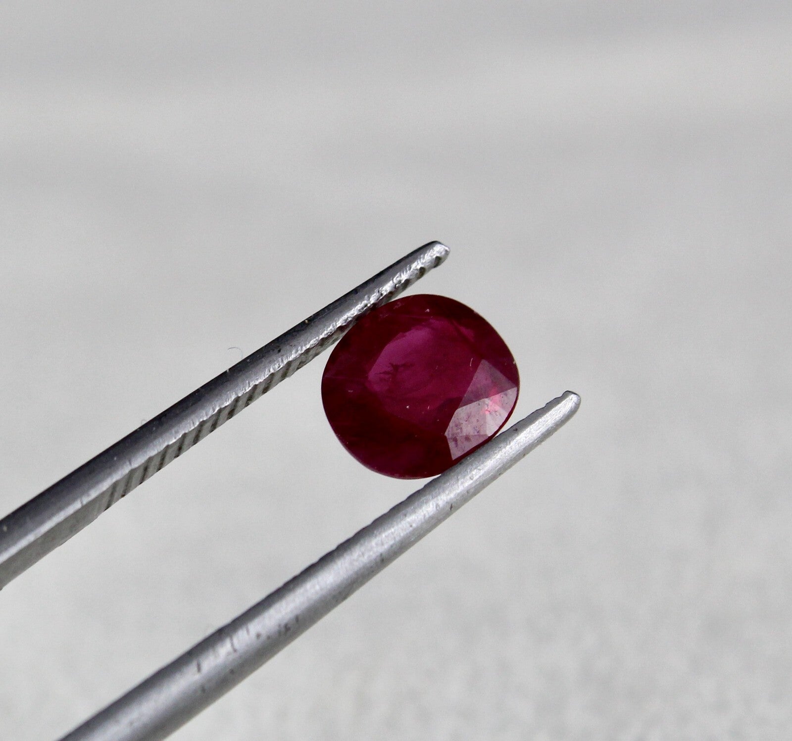 Certified Natural Heated Burma Ruby 1.30ct Oval Cut Loose Stone Ring Pendant