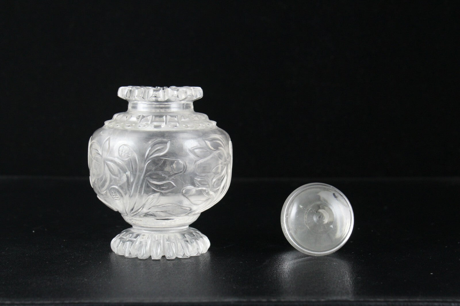 Handcrafted Carved Natural Rock Crystal Quartz 1265 Ct Perfume Bottle Decor