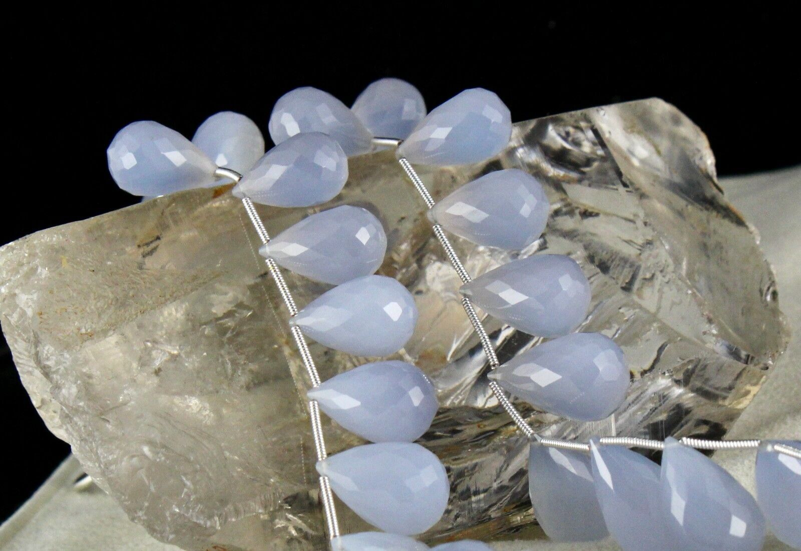 NATURAL BLUE CHALCEDONY BEADS TEARDROPS 1 LINE 438 CARATS GEMSTONE FINE NECKLACE