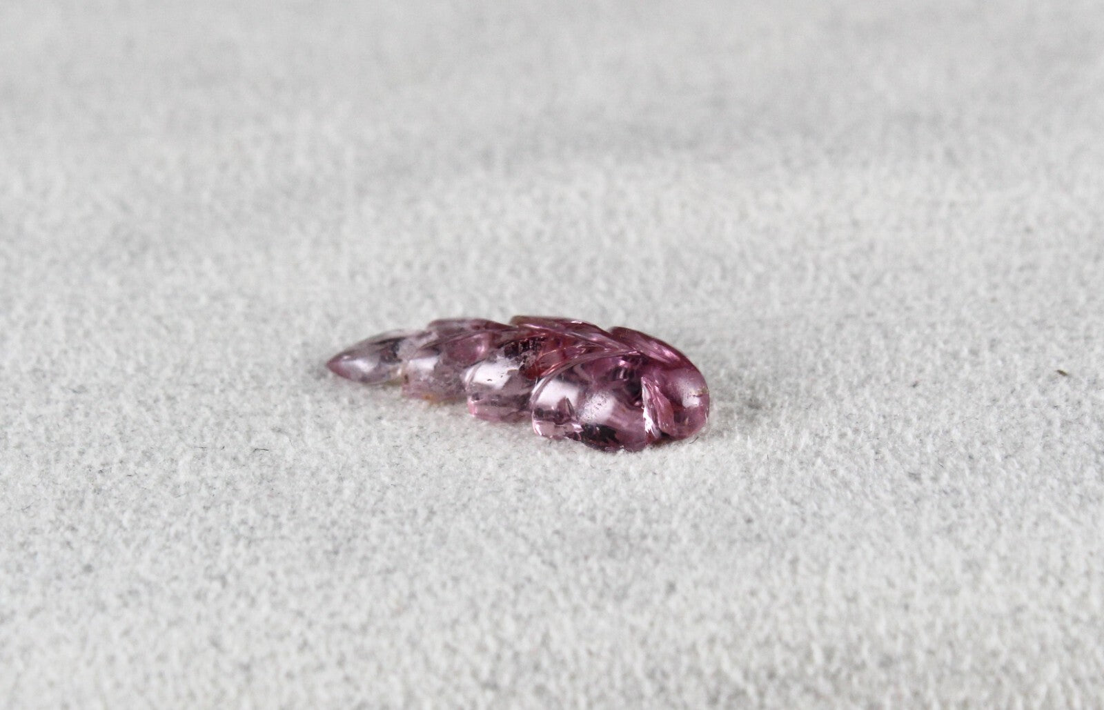 Natural Pink Tourmaline 4.78 Ct Carved Leaf Gemstone For Pendant Ring Design