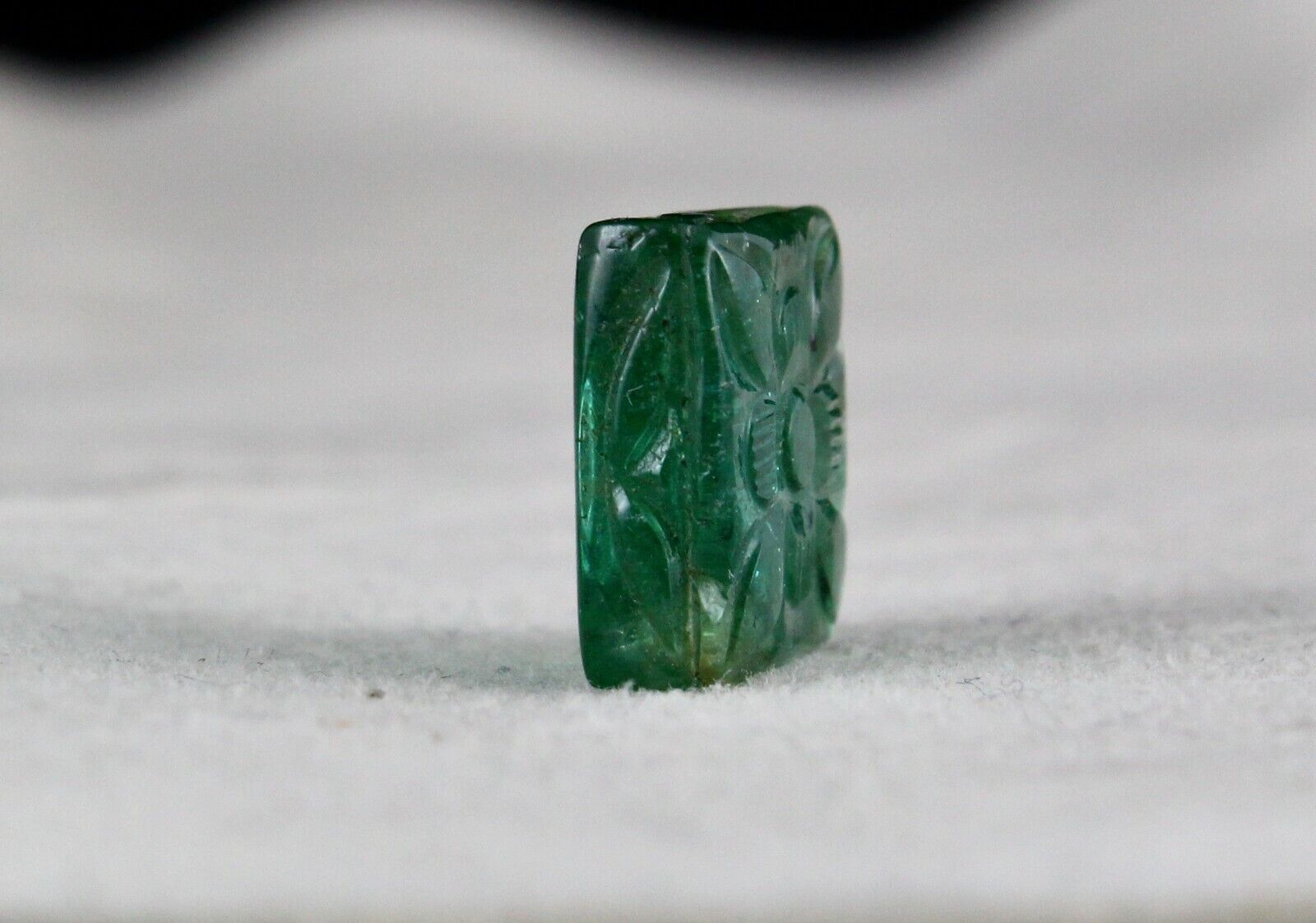 Natural Zambian Emerald Carved Square 10 Carats Gemstone Designing Pendant Ring