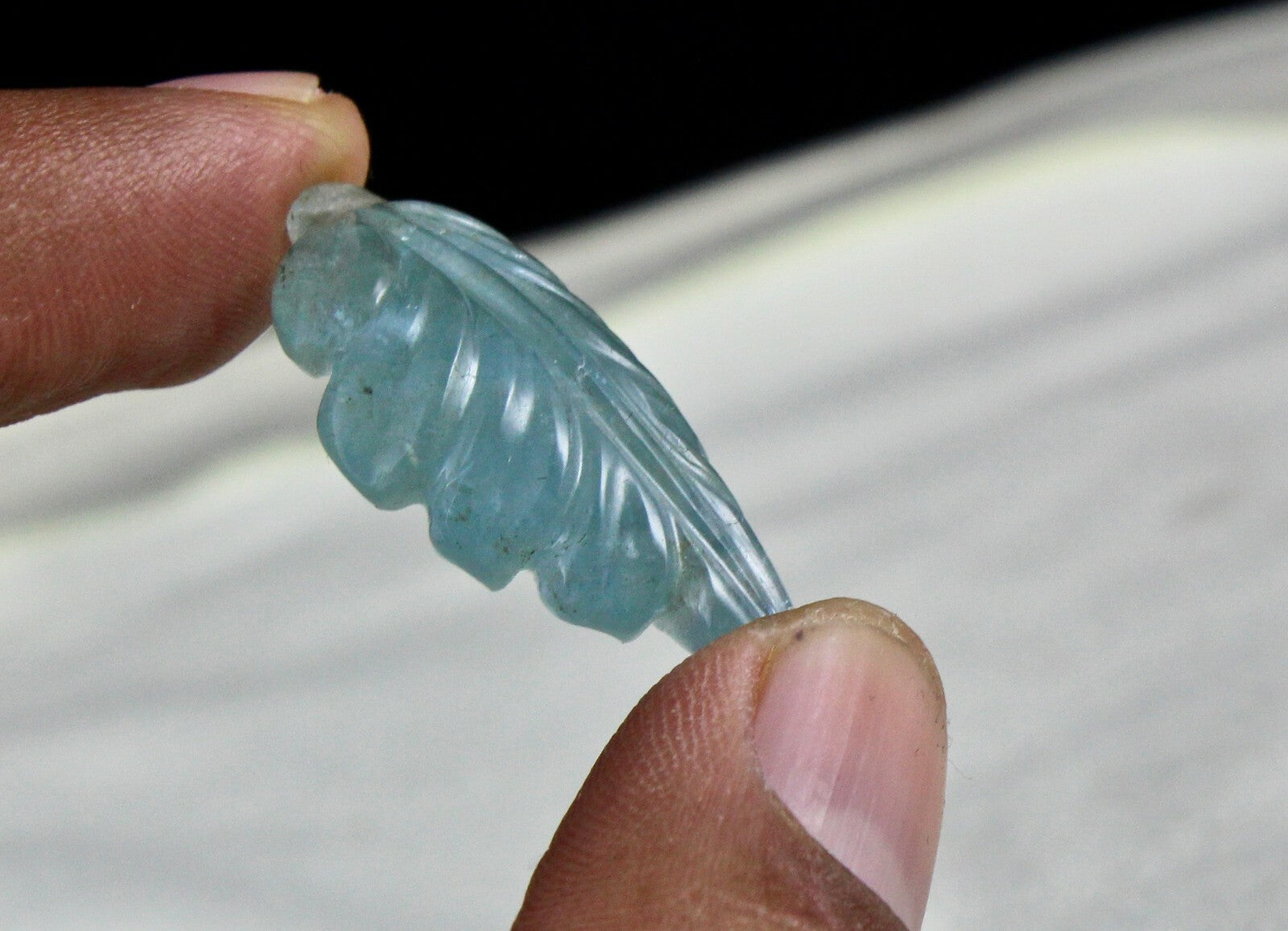 Estate Carved Blue Aquamarine Leaf 30.09 Ct Gemstone Pendant Design