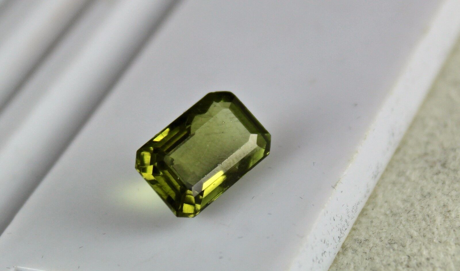 NATURAL GREEN TOURMALINE 9X15 MM RECTANGLE CUT 1 PCS 9.42 CTS GEMSTONE FOR RING