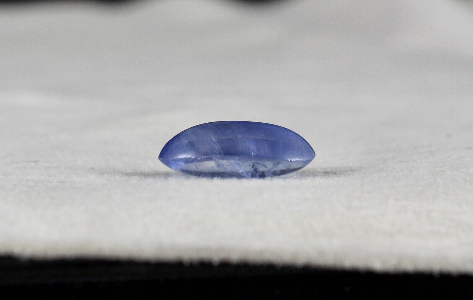 CERTIFIED NATURAL BLUE SAPPHIRE OVAL CABOCHON 6.87 CT GEMSTONE FOR RING PENDANT