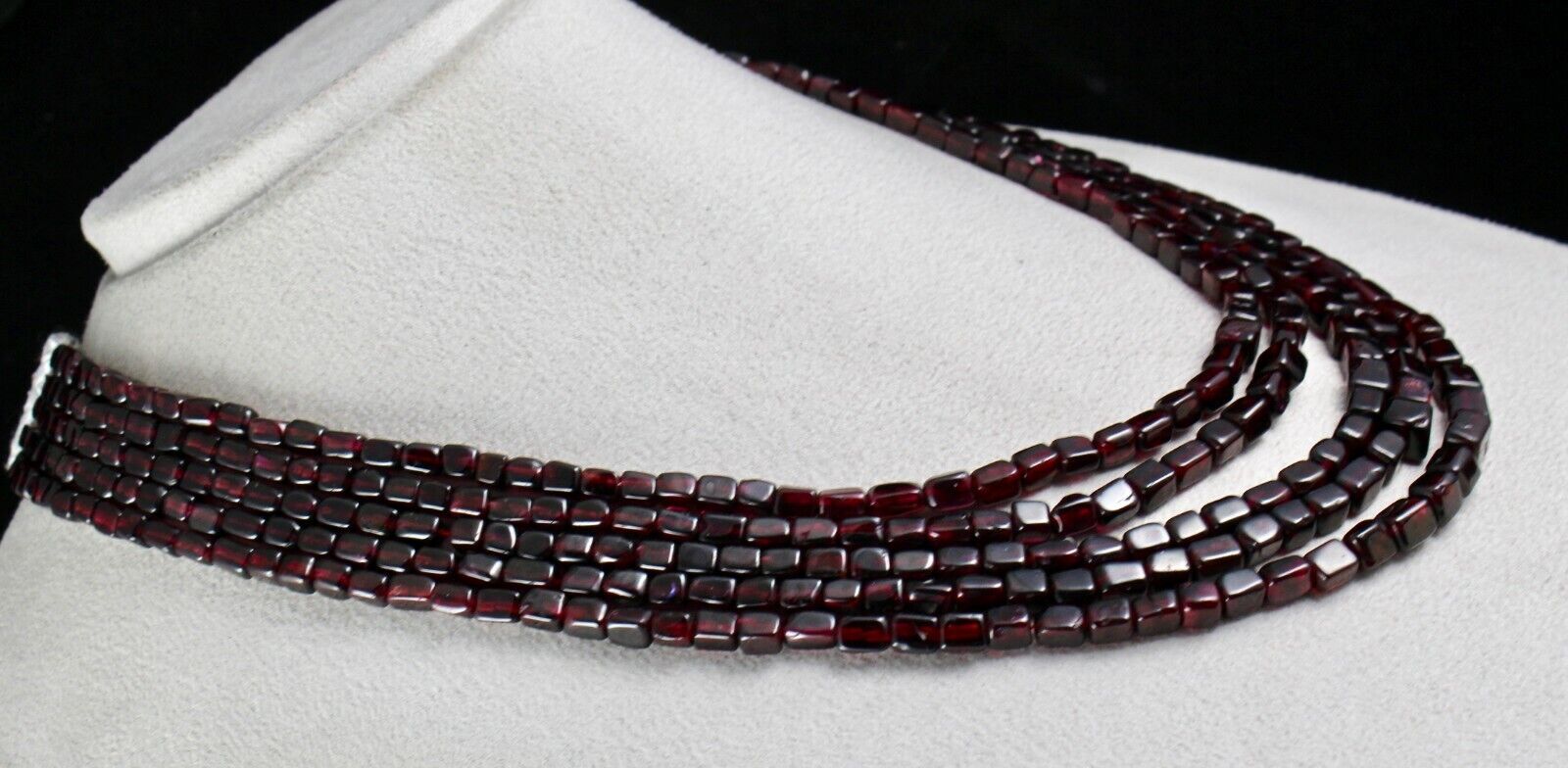 NATURAL GARNET BEADS SQUARE 5 LINE 842 CARATS GEMSTONE FASHION LADIES NECKLACE