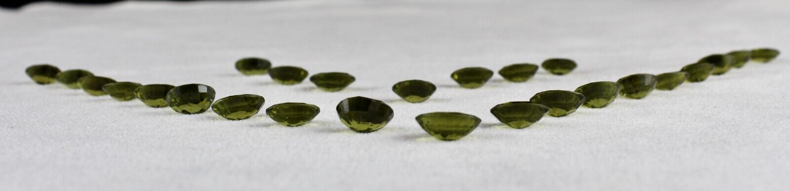 Natural Peridot Oval Cut 11x9mm 26 Pc 60.86 Ct Green Gemstone Ring Earring Set