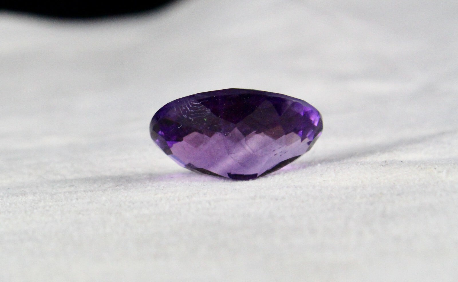 Amethyst Oval Cut 20x15mm 16.85ct Gemstone For Pendant Ring