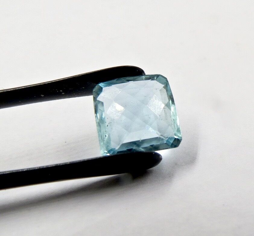 Natural Blue Aquamarine Square Cut Gemstone 4.76 Carats Ring Pendant Designing