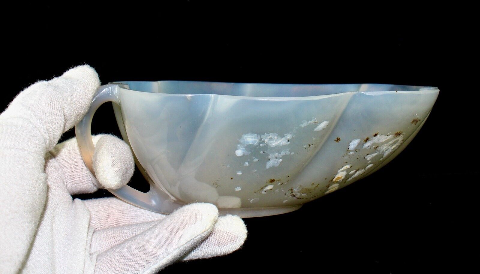 FINE CRAFTED NATURAL CHALCEDONY 2225 CARATS CARVED DESIGNER BOWL FOR HOME DECOR