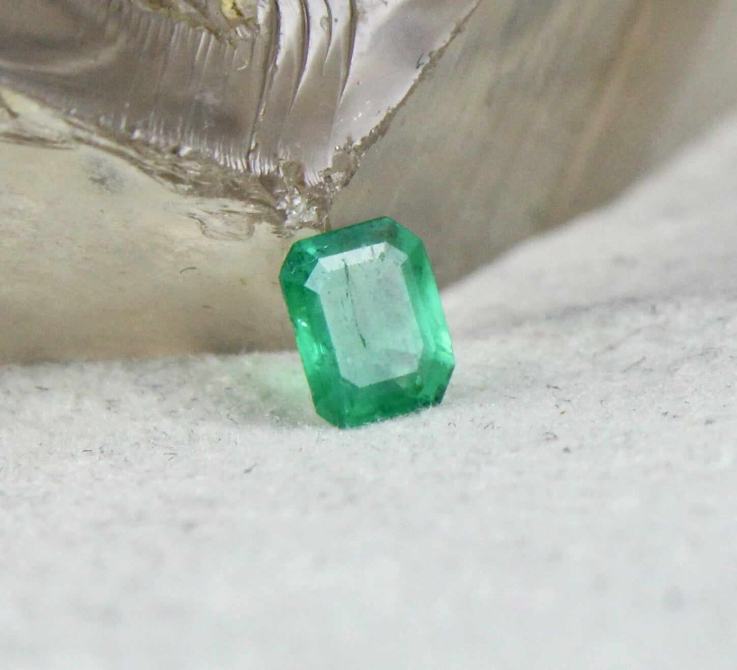 Natural Emerald Octagon 0.75 Ct 6x5mm Gemstone For Ring Pendant Design